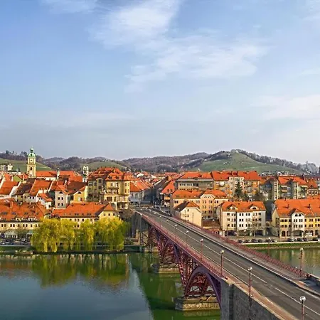 Apartma Masada * Μαριμπόρ